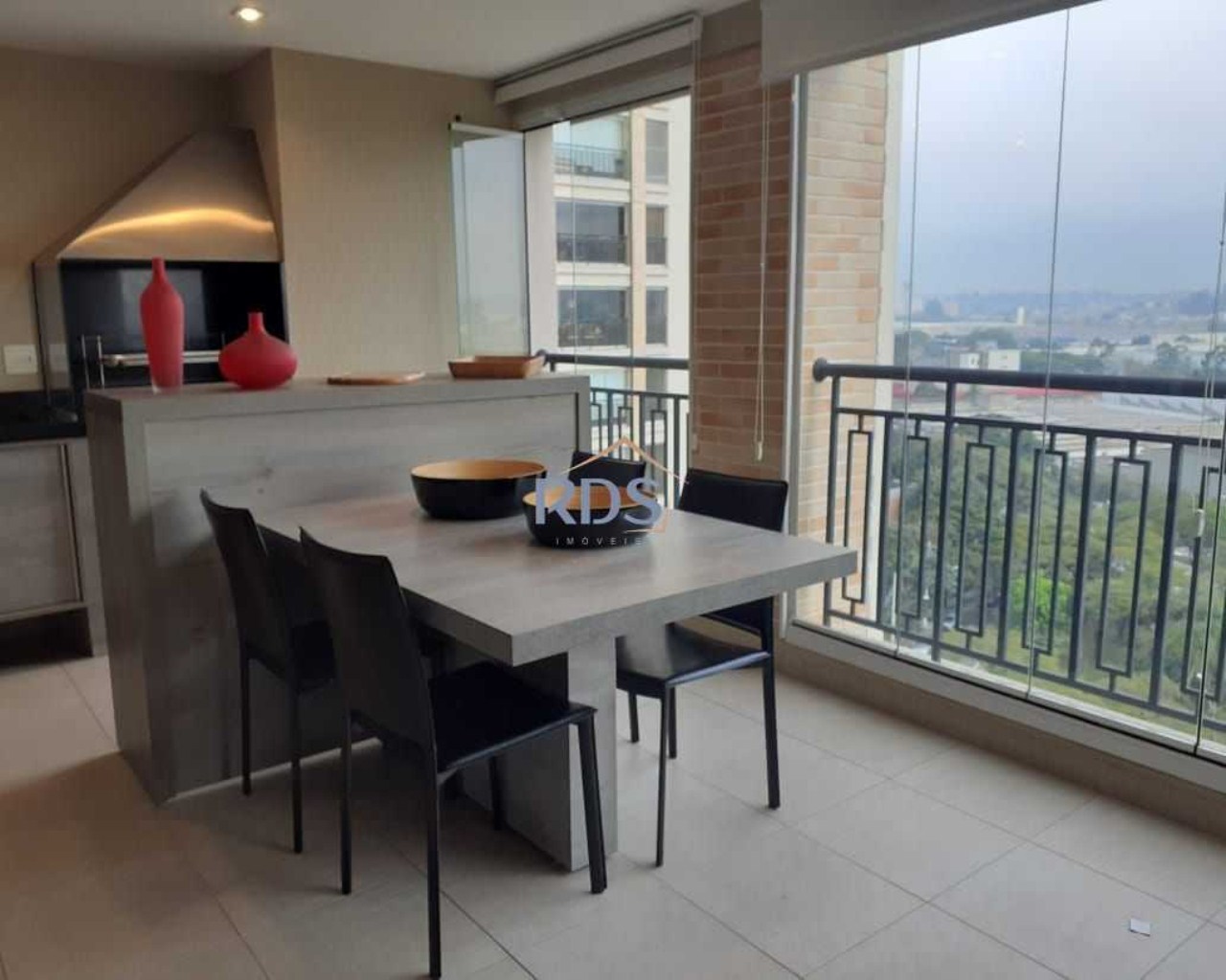 Apartamento à venda com 3 quartos, 134m² - Foto 12
