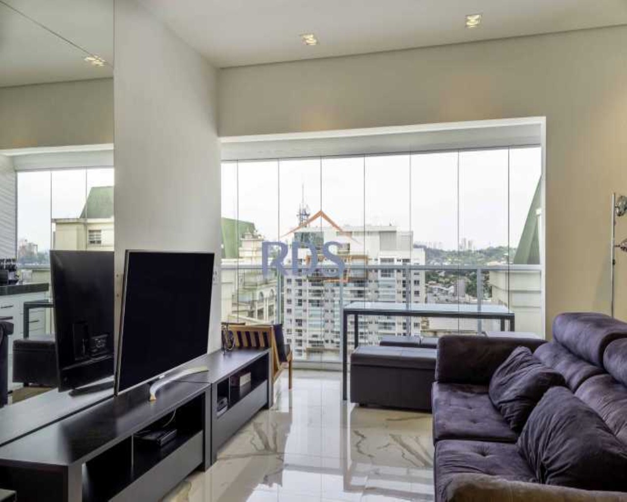 Apartamento, 1 quarto, 74 m² - Foto 1