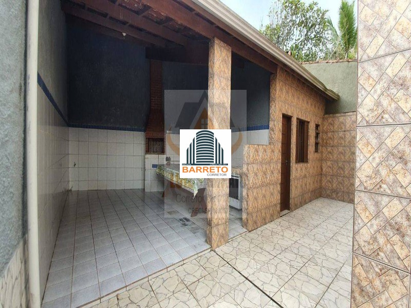 Casa à venda no bairro suarão em itanhaém litoral de sp