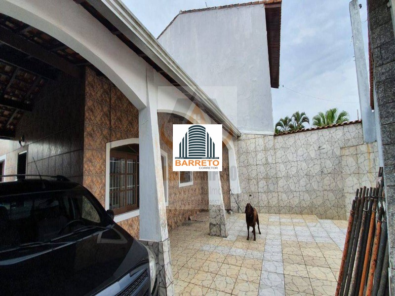 Casa à venda no bairro suarão em itanhaém litoral de sp