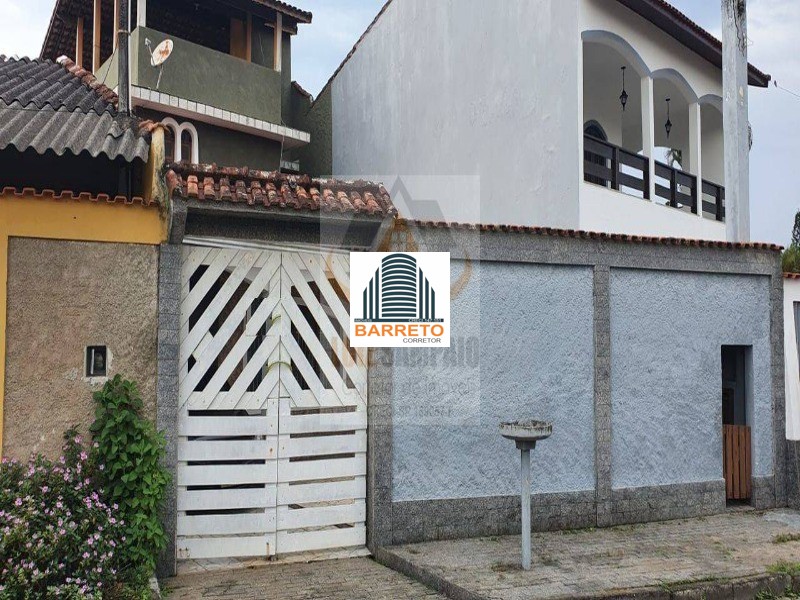 Casa à venda no bairro suarão em itanhaém litoral de sp