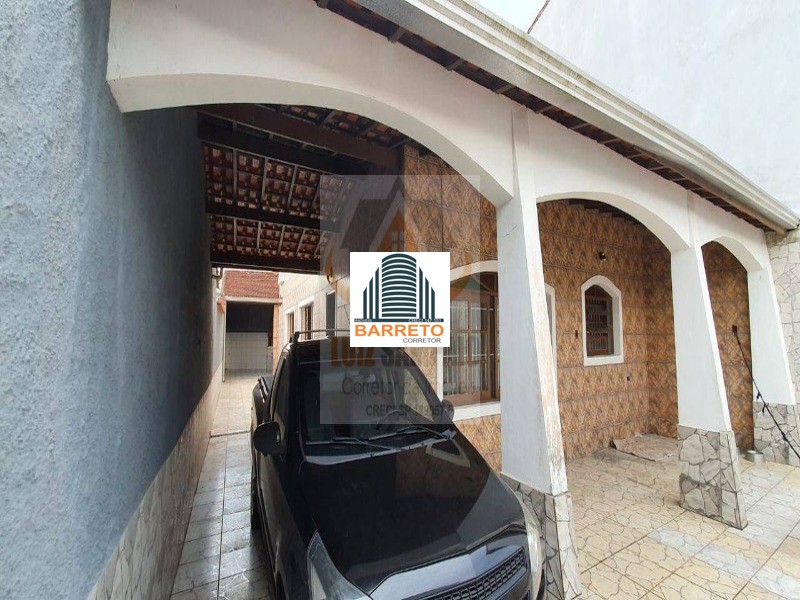Casa à venda no bairro suarão em itanhaém litoral de sp