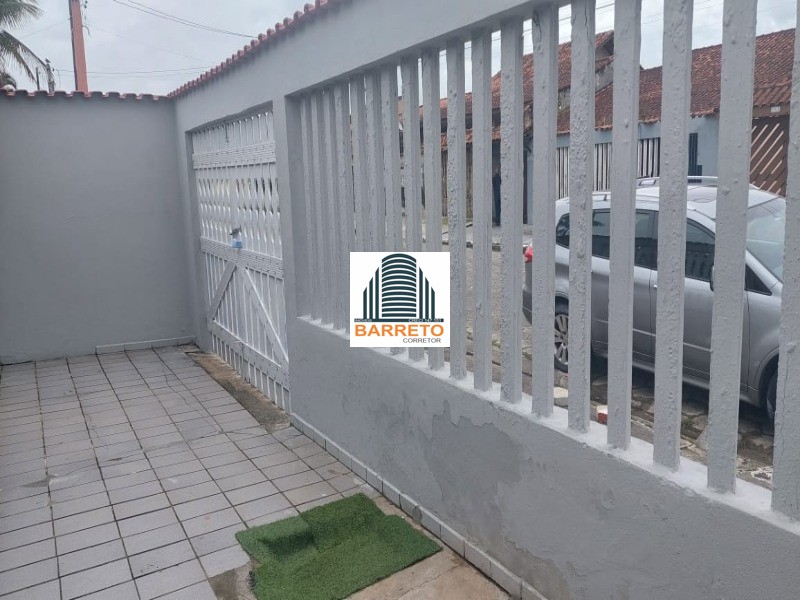 Casa à venda no bairro gaivotas em itanhaém litoral de sp