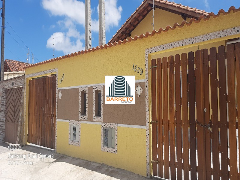 Casa à venda no jardim magalhães em itanhaém litoral de sp