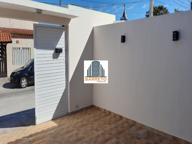 Casa à venda no bairro tupy em itanhaém litoral de sp