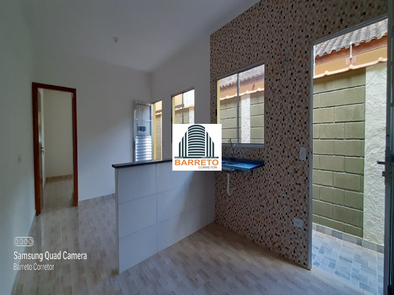 Casa à venda no jardim magalhães em itanhaém litoral de sp