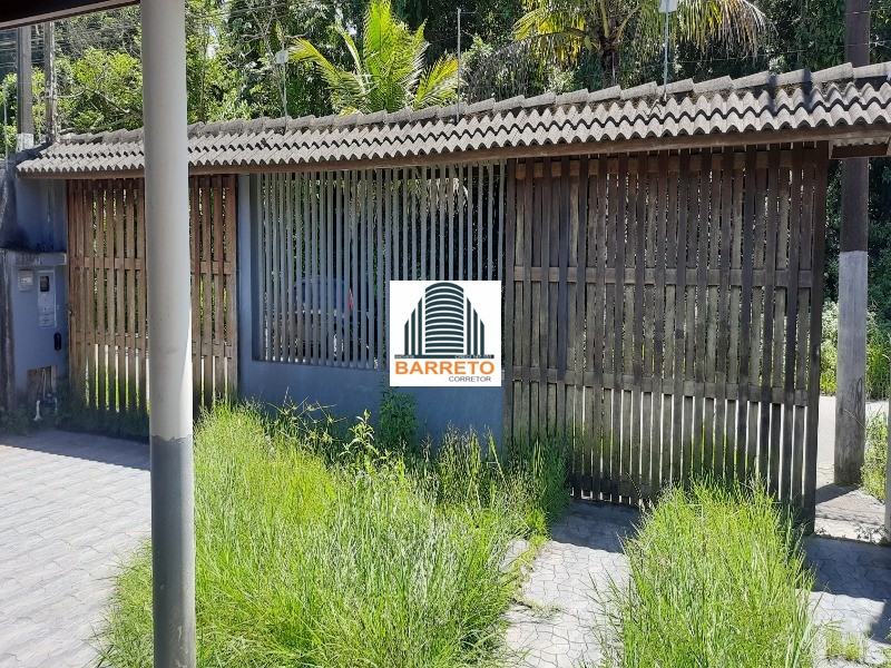 Casa à venda no jardim grandesp em itanhaém litoral de sp