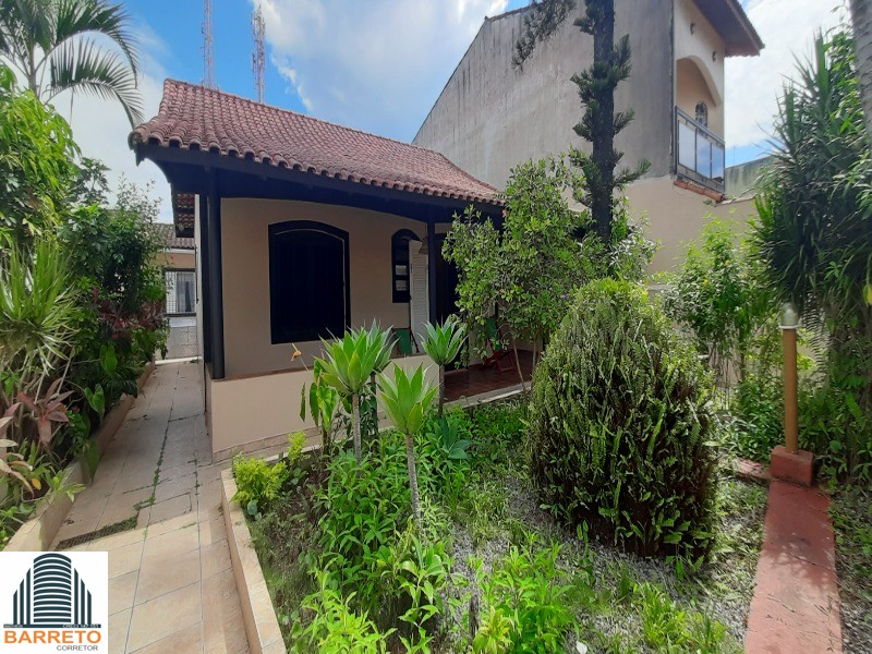 Casa à venda no bairro suarão em itanhaém litoral de sp
