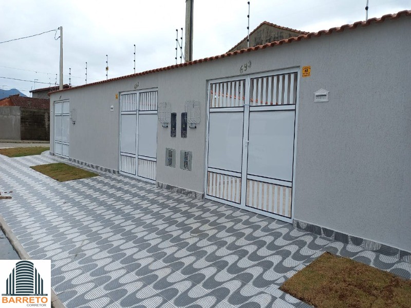 Casa à venda no bairro plataforma em mongaguá litoral de sp