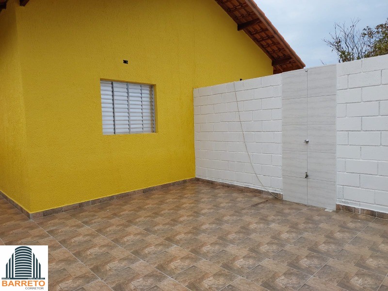 Casa à venda no bairro gaivotas em itanhaém litoral de sp