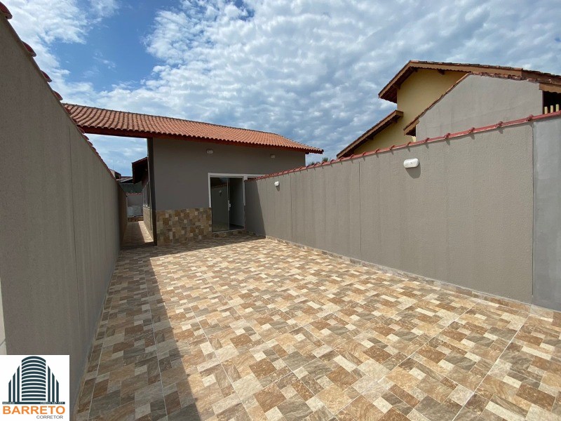 Casa à venda no bairro santa terezinha em itanhaém litoral d