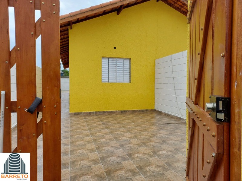 Casa à venda no bairro gaivotas em itanhaém litoral de sp