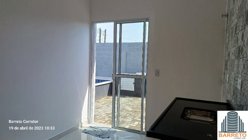 Casa nova com piscina à venda em itanhaém litoral de sp
