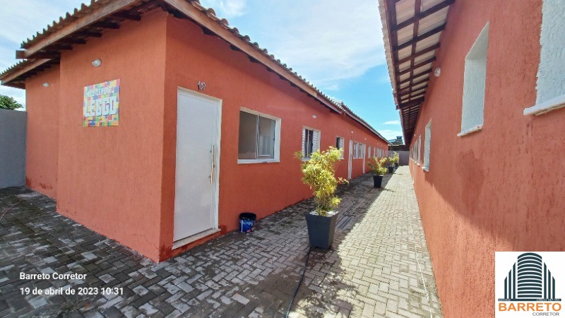 Casa nova com piscina à venda em itanhaém litoral de sp