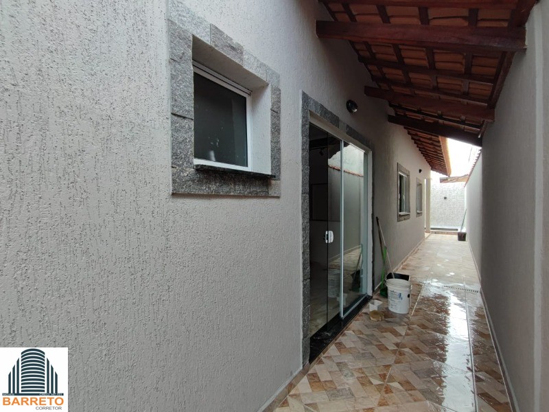 Casa à venda no bairro suarão em itanhaém litoral de sp