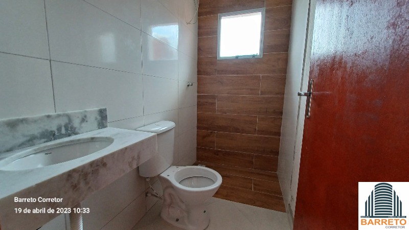 Casa nova com piscina à venda em itanhaém litoral de sp