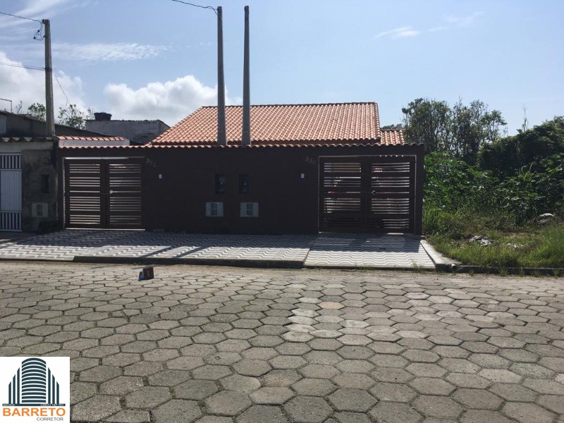 Casa à venda no bairro savoy em itanhaém litoral de sp