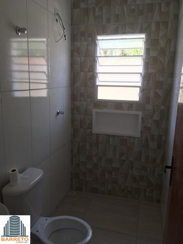 Casa à venda no bairro savoy em itanhaém litoral de sp