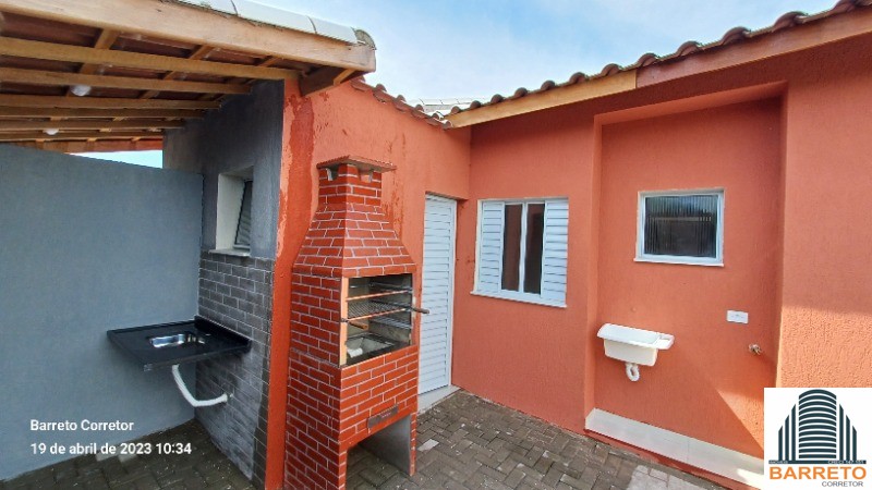 Casa nova com piscina à venda em itanhaém litoral de sp