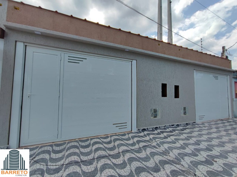 Casa à venda no bairro suarão em itanhaém litoral de sp