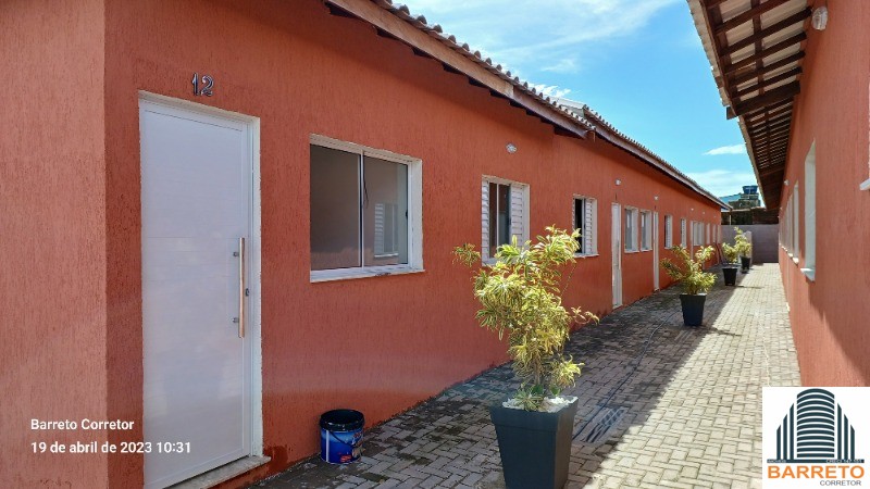 Casa nova com piscina à venda em itanhaém litoral de sp