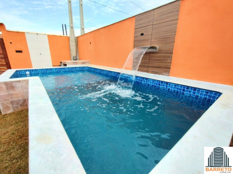 Casa nova com piscina à venda no jardim jamaica em itanhaém 