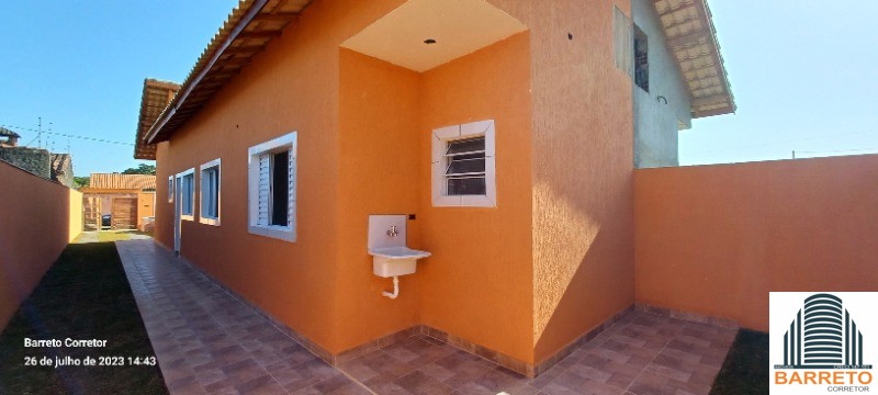 Casa nova com piscina à venda no jardim jamaica em itanhaém 