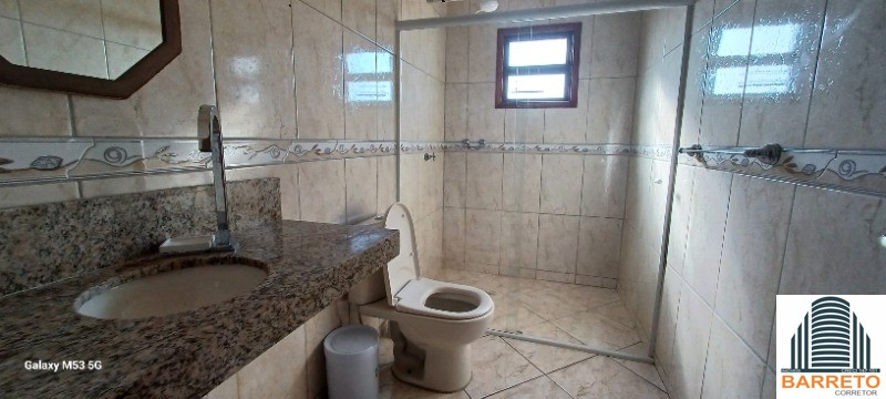 Casa grande com 4 dormitórios para locação mensal no jd. Mos