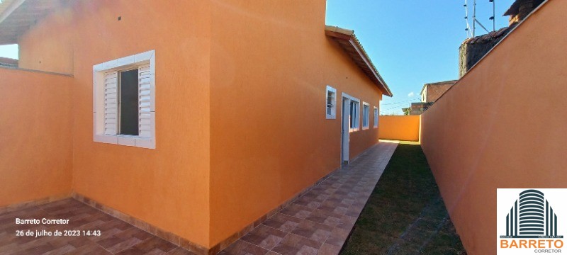 Casa nova com piscina à venda no jardim jamaica em itanhaém 