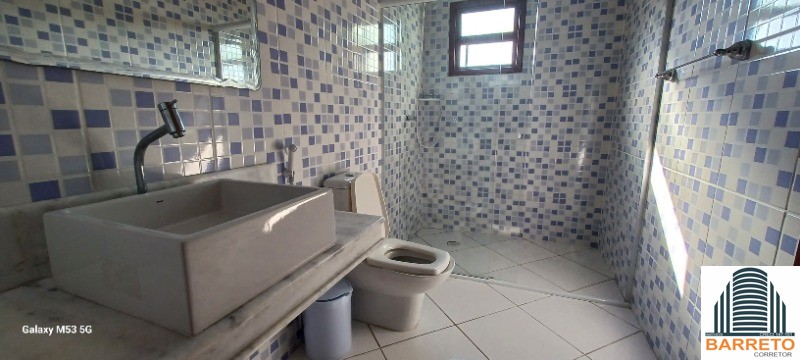 Casa grande com 4 dormitórios para locação mensal no jd. Mos