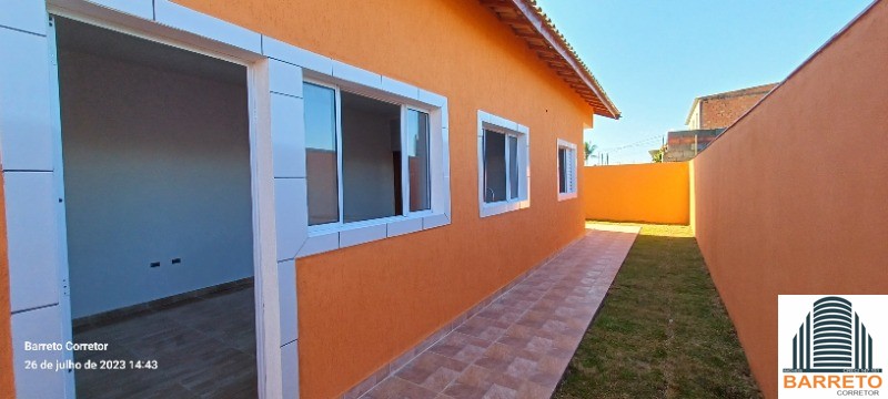 Casa nova com piscina à venda no jardim jamaica em itanhaém 