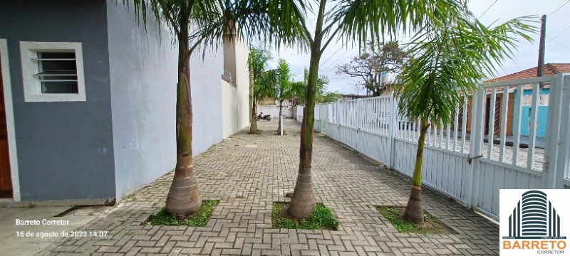 Sobrado com 2 suítes à venda no bairro suarão em itanhaém li