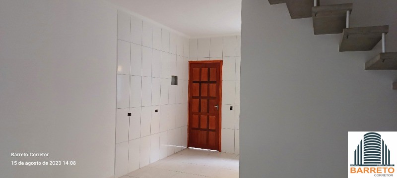 Sobrado com 2 suítes à venda no bairro suarão em itanhaém li