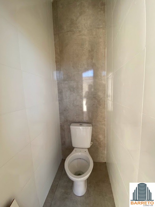 Casa nova com piscina à venda no bairro n.sra. De fátima em 