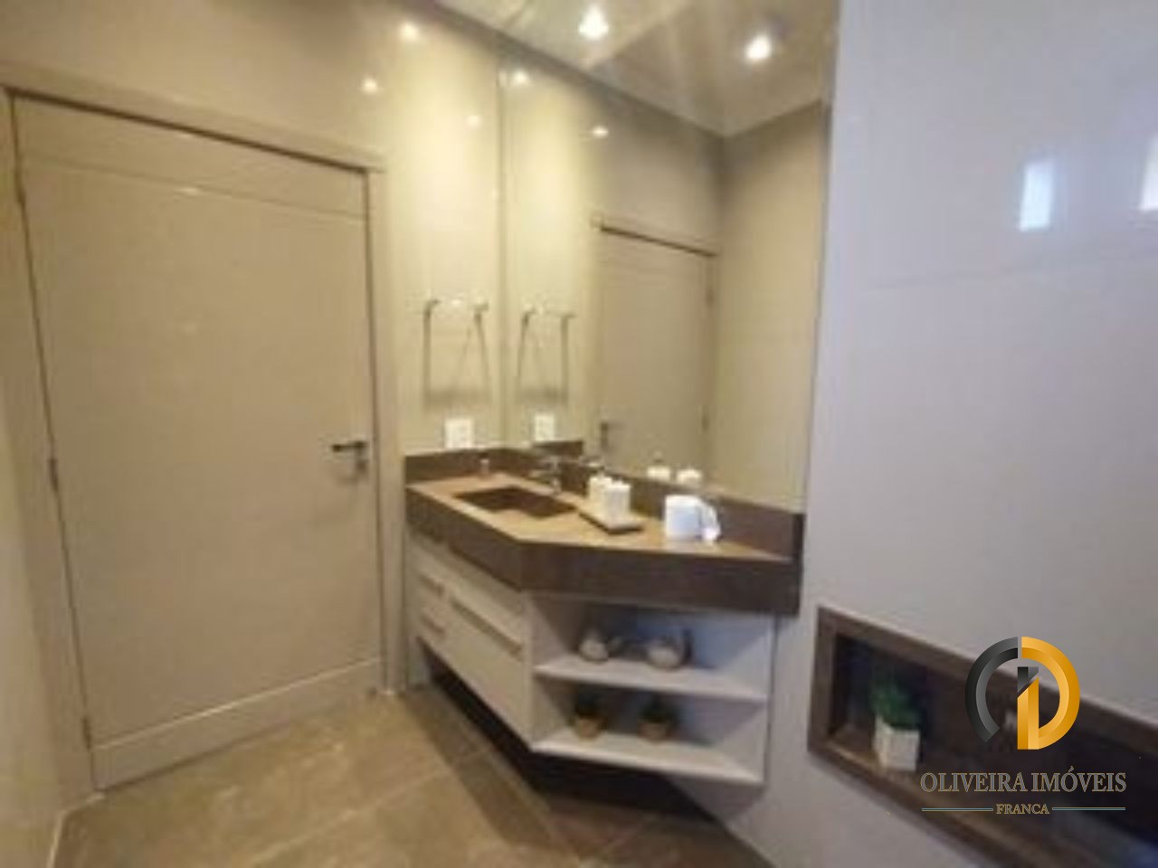 Casa residencial em cristais paulista - sp, centro