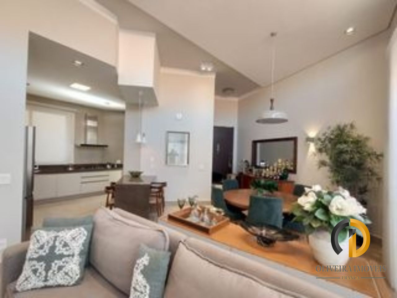 Casa residencial em cristais paulista - sp, centro