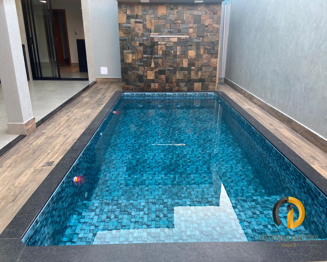 Linda residencia á venda jardim natal- franca sp