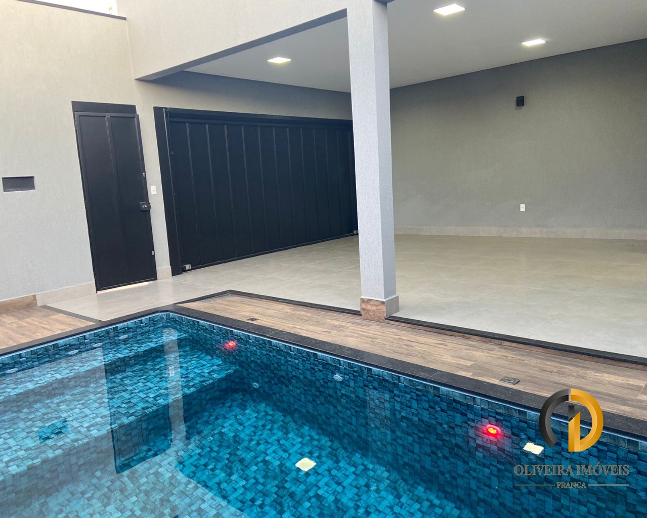 Linda residencia á venda jardim natal- franca sp