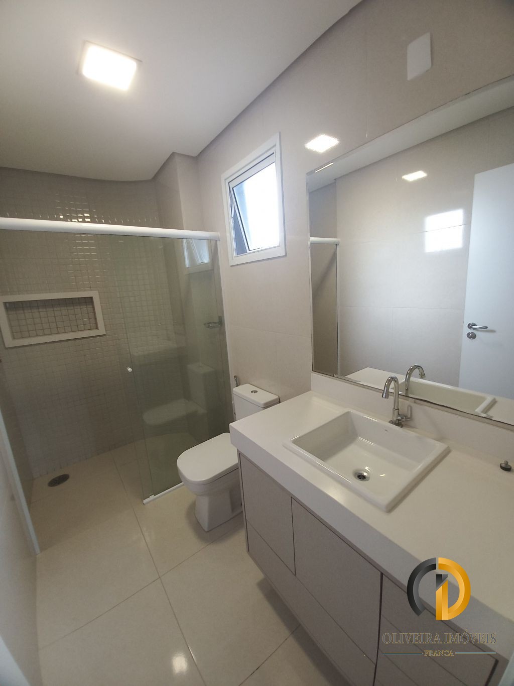 Apartamento Residencial em Franca - SP, Estacao