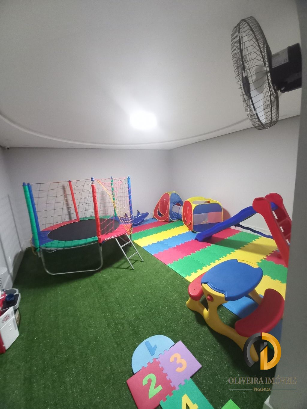 Apartamento Residencial em Franca - SP, Estacao
