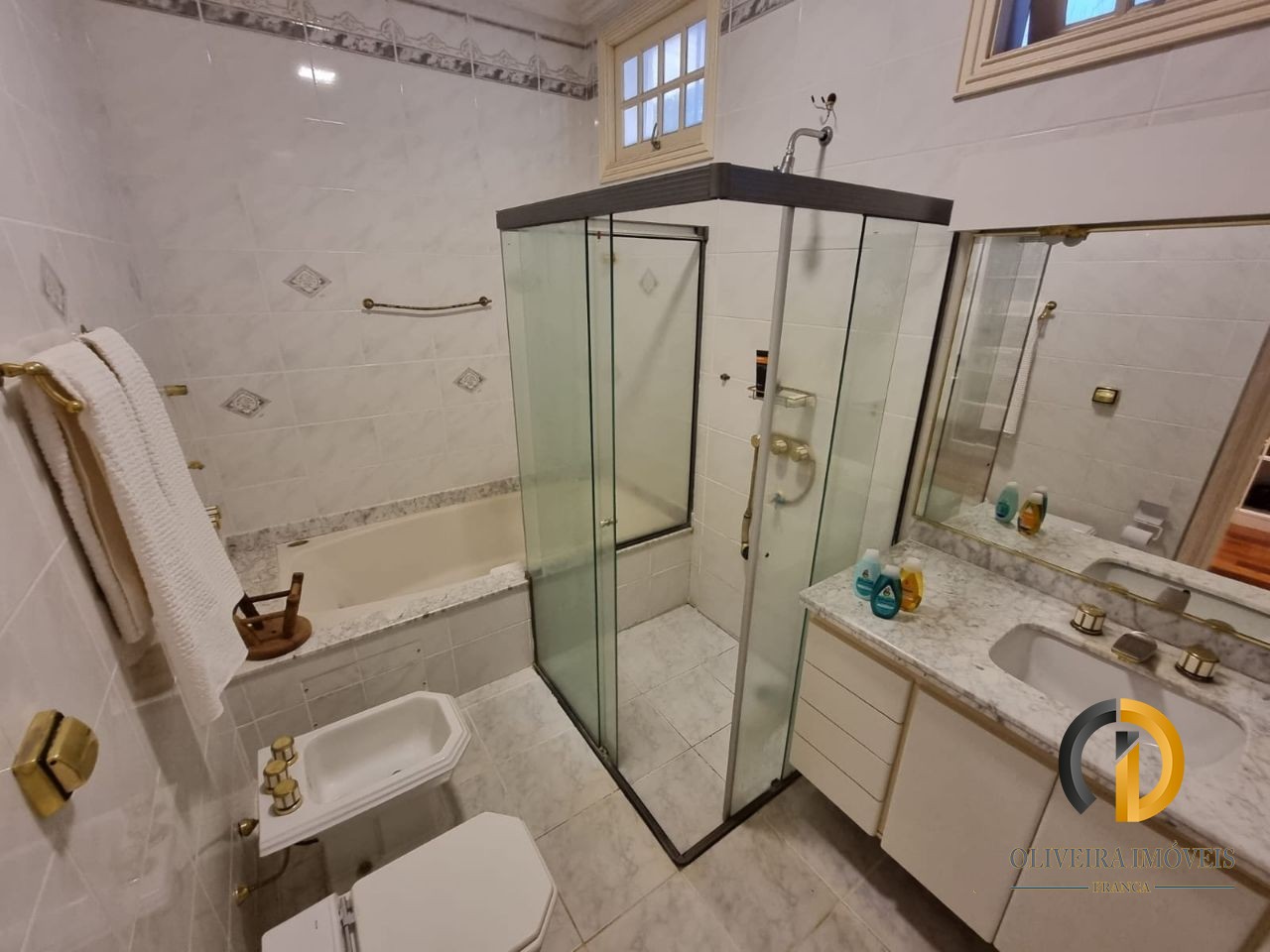 Casa Residencial em Franca - SP, Jardim Vieira