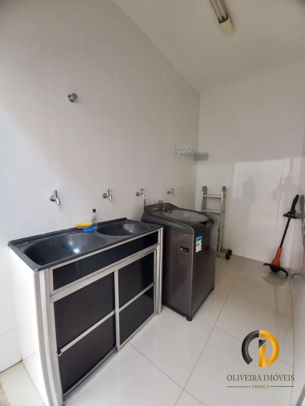 Casa Residencial em Franca - Sp, Jardim Piratininga