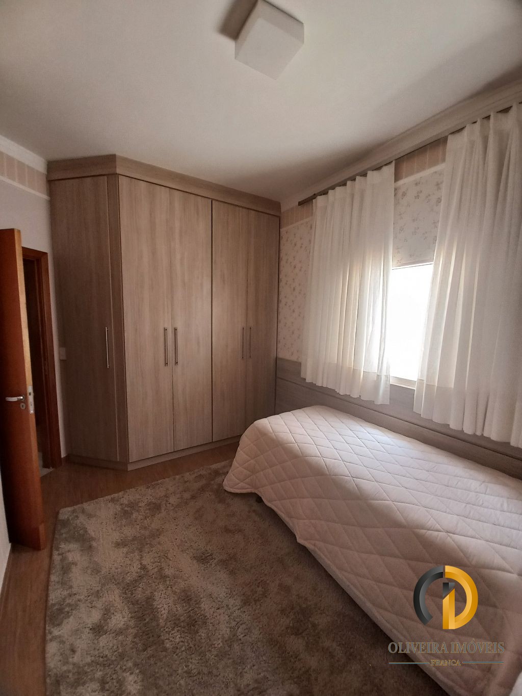 Casa Residencial em Franca - Sp, Jardim Piratininga