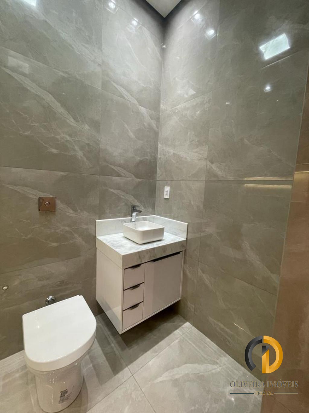 Casa Residencial em Franca - Sp, Esplanada Primo Meneghetti II