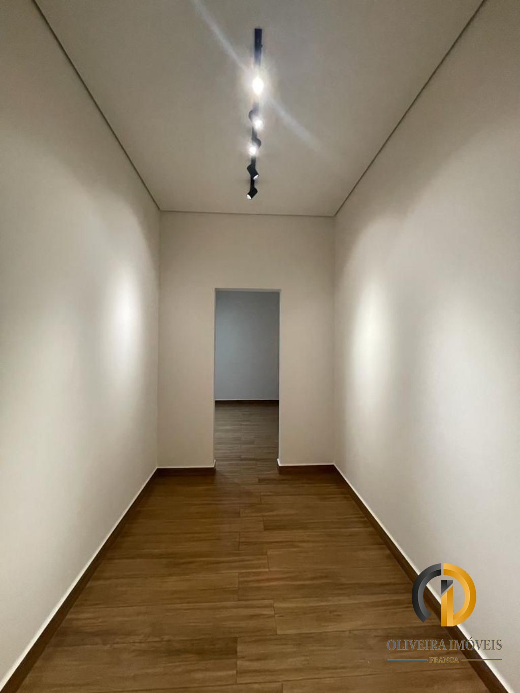 Casa Residencial em Franca - Sp, Esplanada Primo Meneghetti II