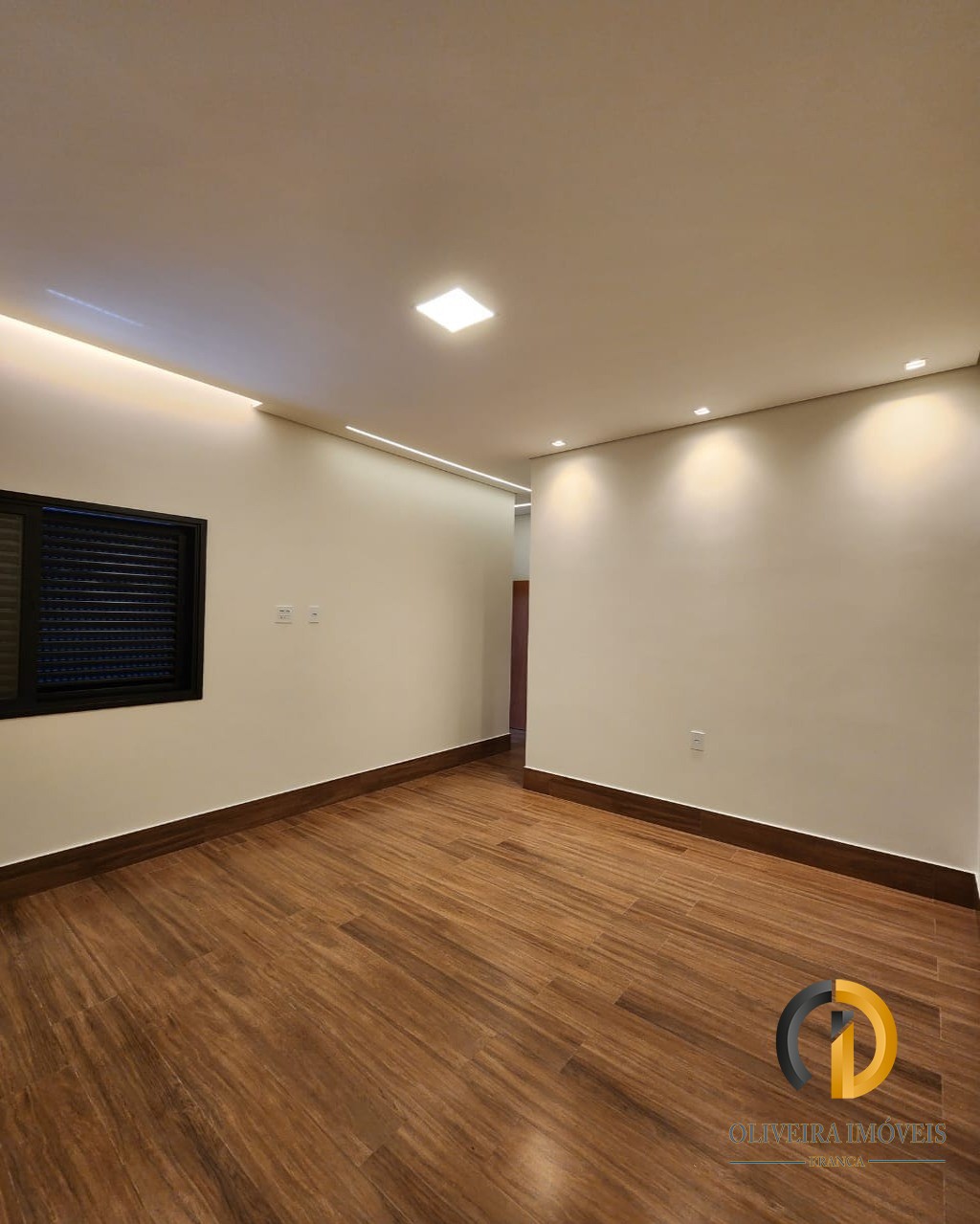 Linda casa com projeto diferenciado a venda Jardim Piratininga- Franca Sp