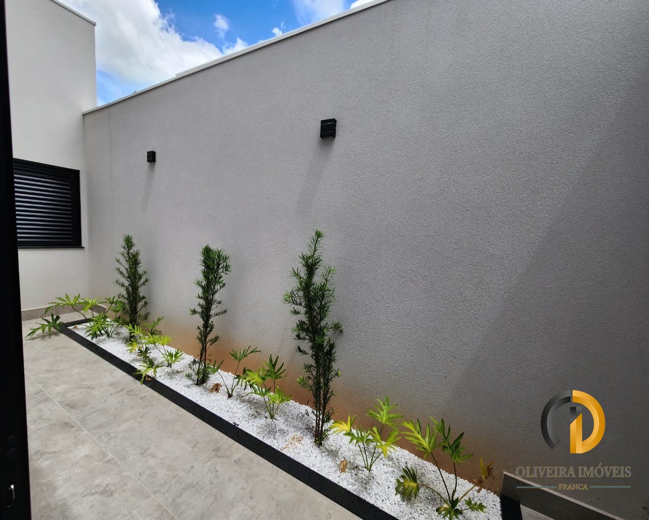 Linda casa com projeto diferenciado a venda Jardim Piratininga- Franca Sp