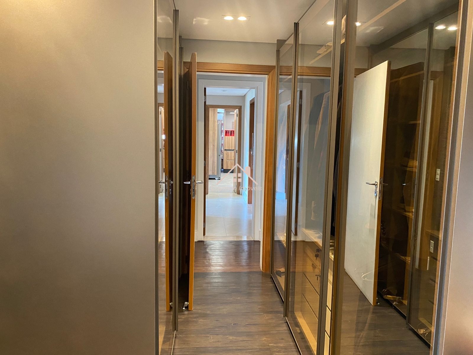 Apartamento, 3 quartos, 251 m² - Foto 20