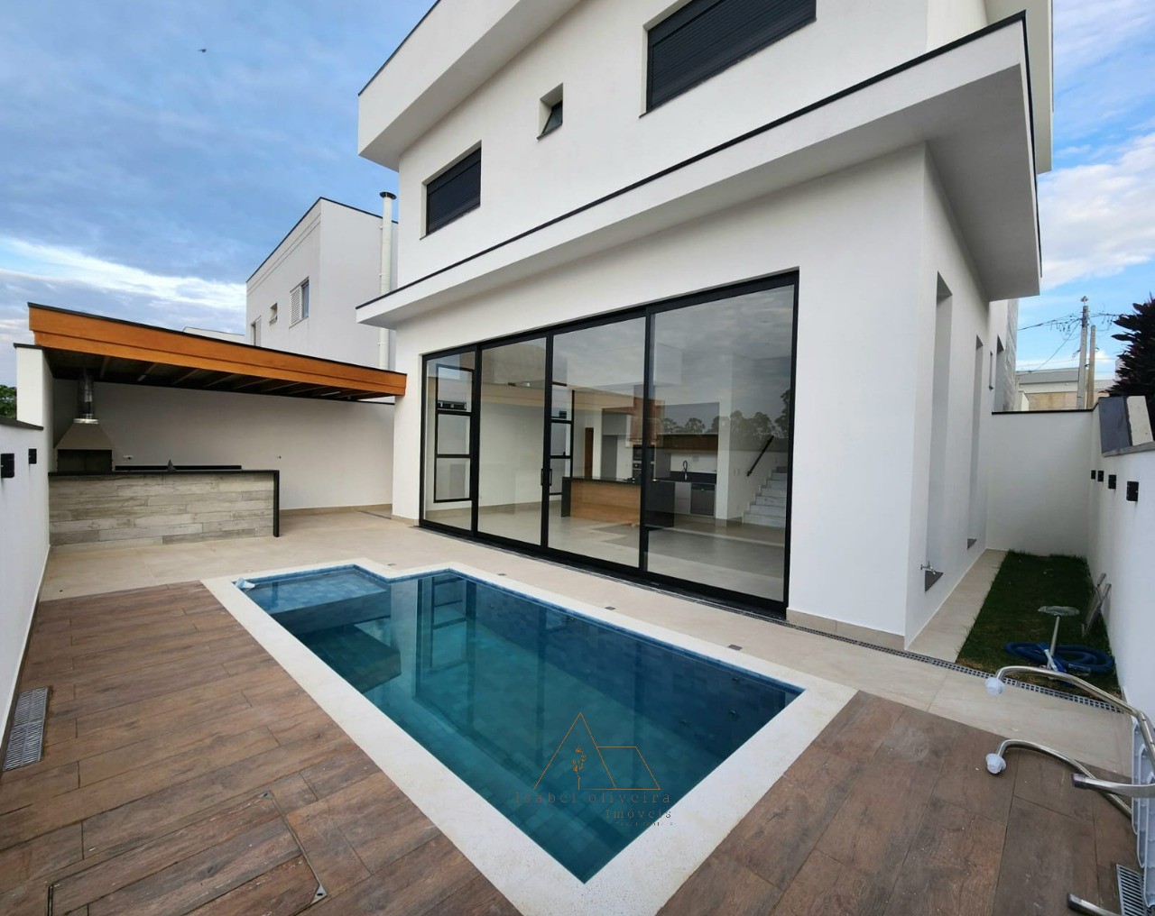 Casa, 3 quartos - Foto 1