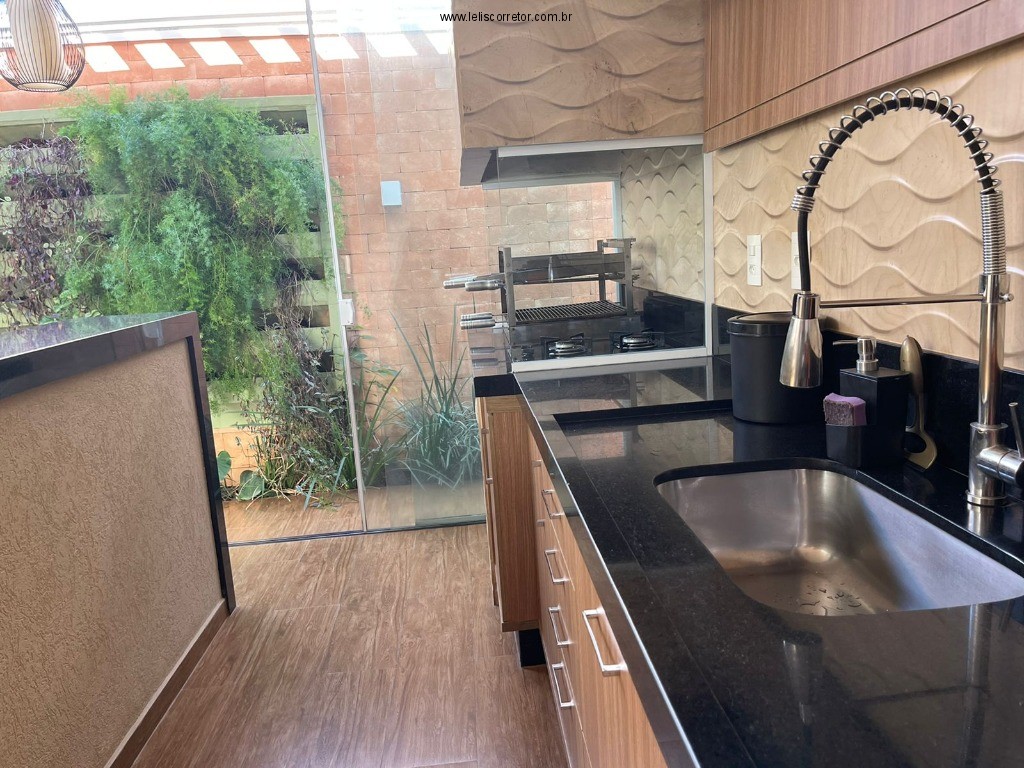 Casa  à venda — foto 6 de 12